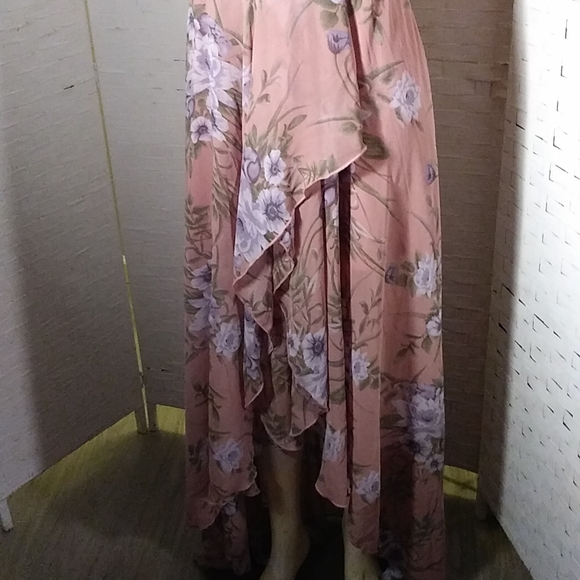 Dusty Pink ROMANTIC Maxi - Picture 2 of 11
